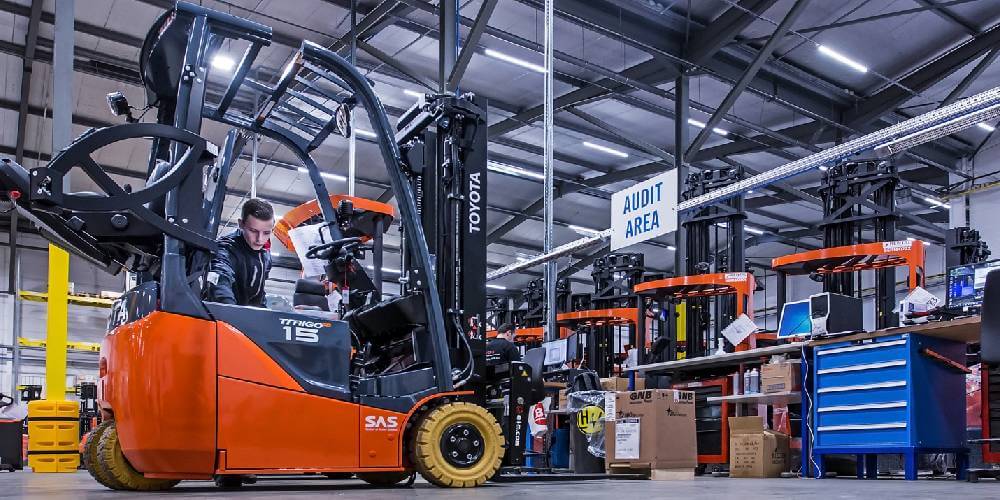 Toyota Material Handling (Featured)